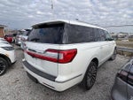 2020 Navigator L Thumbnail 3