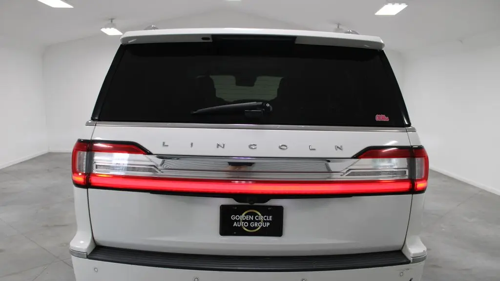2020 Lincoln Navigator L Reserve