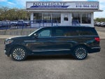 2020 Navigator L Thumbnail 4