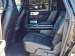 2021 Navigator L Thumbnail 12