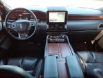 2021 Navigator L Thumbnail 14