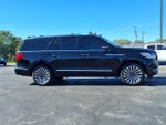 2021 Navigator L Thumbnail 21