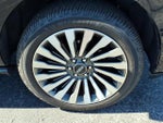 2021 Navigator L Thumbnail 22