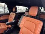 2021 Navigator L Thumbnail 26
