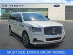 2022 Navigator L Thumbnail 1