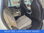 2022 Navigator L Thumbnail 11