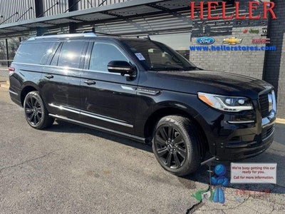 Photo of a 2022 Lincoln Navigator L 4X4 Reserve 4DR SUV for sale