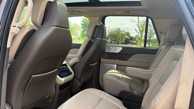 2022 Lincoln Navigator L Reserve