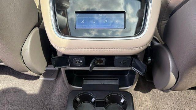 2022 Lincoln Navigator L Reserve