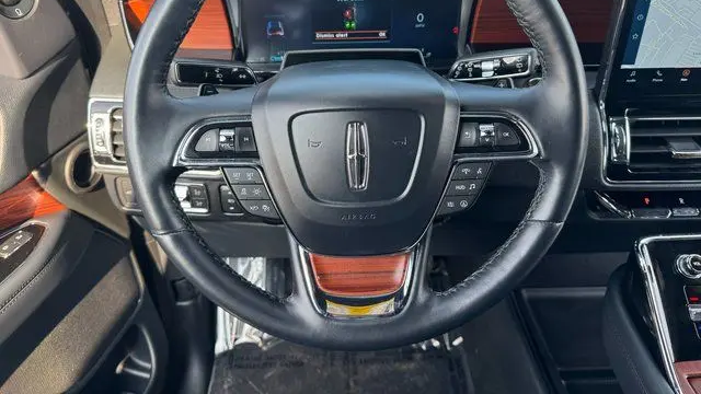 2022 Lincoln Navigator L Reserve