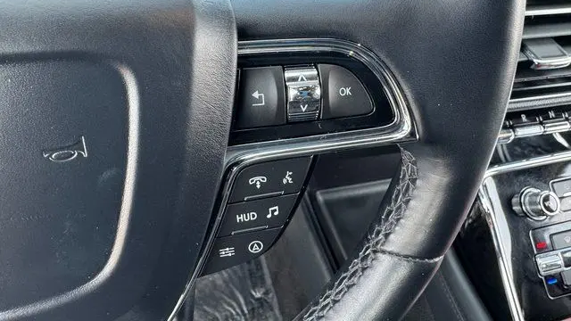 2022 Lincoln Navigator L Reserve