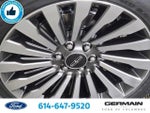 2019 Navigator L Thumbnail 12