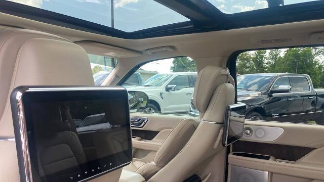 2019 Lincoln Navigator L Reserve