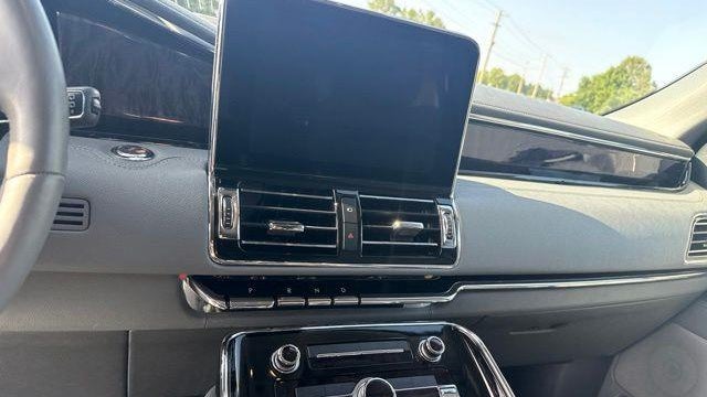 2021 Lincoln Navigator L Reserve