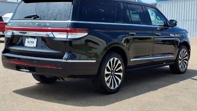 2022 Lincoln Navigator L Reserve