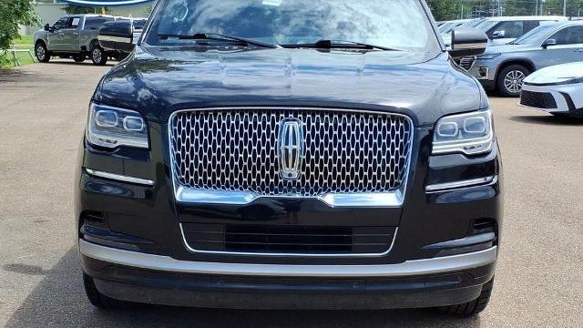 2022 Lincoln Navigator L Reserve