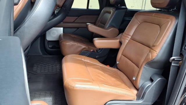 2022 Lincoln Navigator L Reserve
