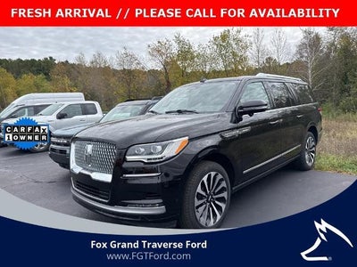 Photo of a 2022 Lincoln Navigator L 4X4 Reserve 4DR SUV for sale