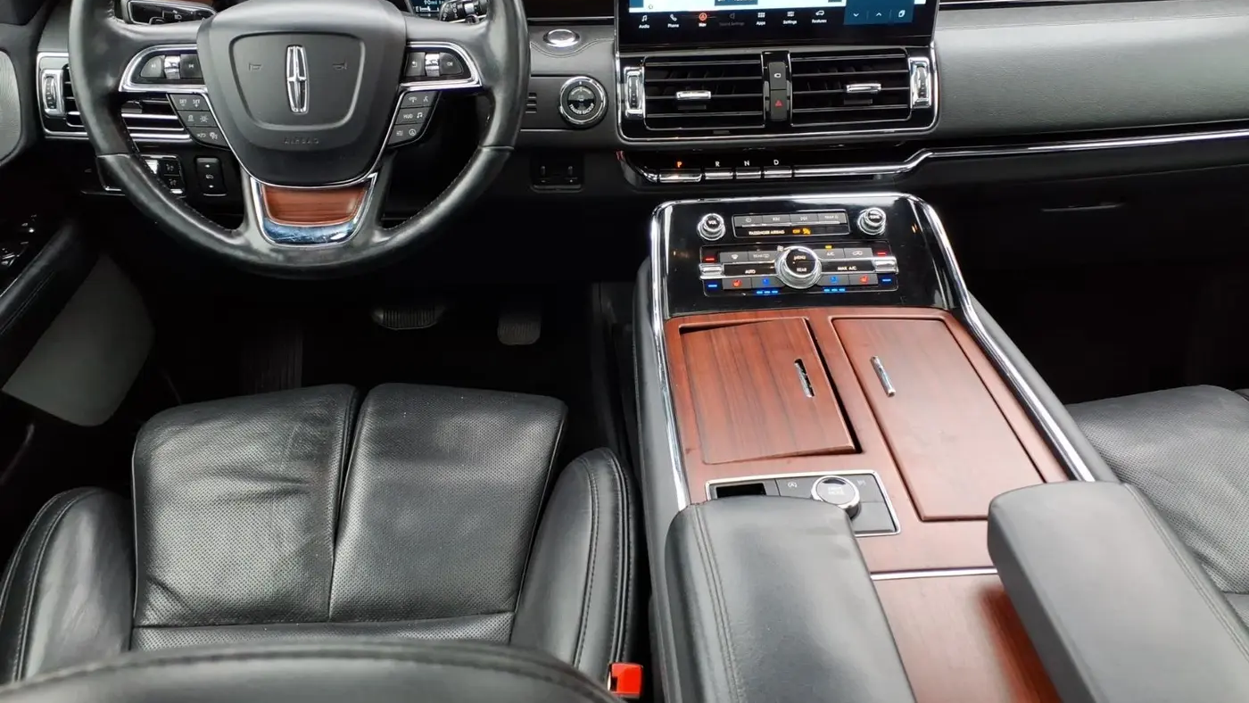 2022 Lincoln Navigator L Reserve