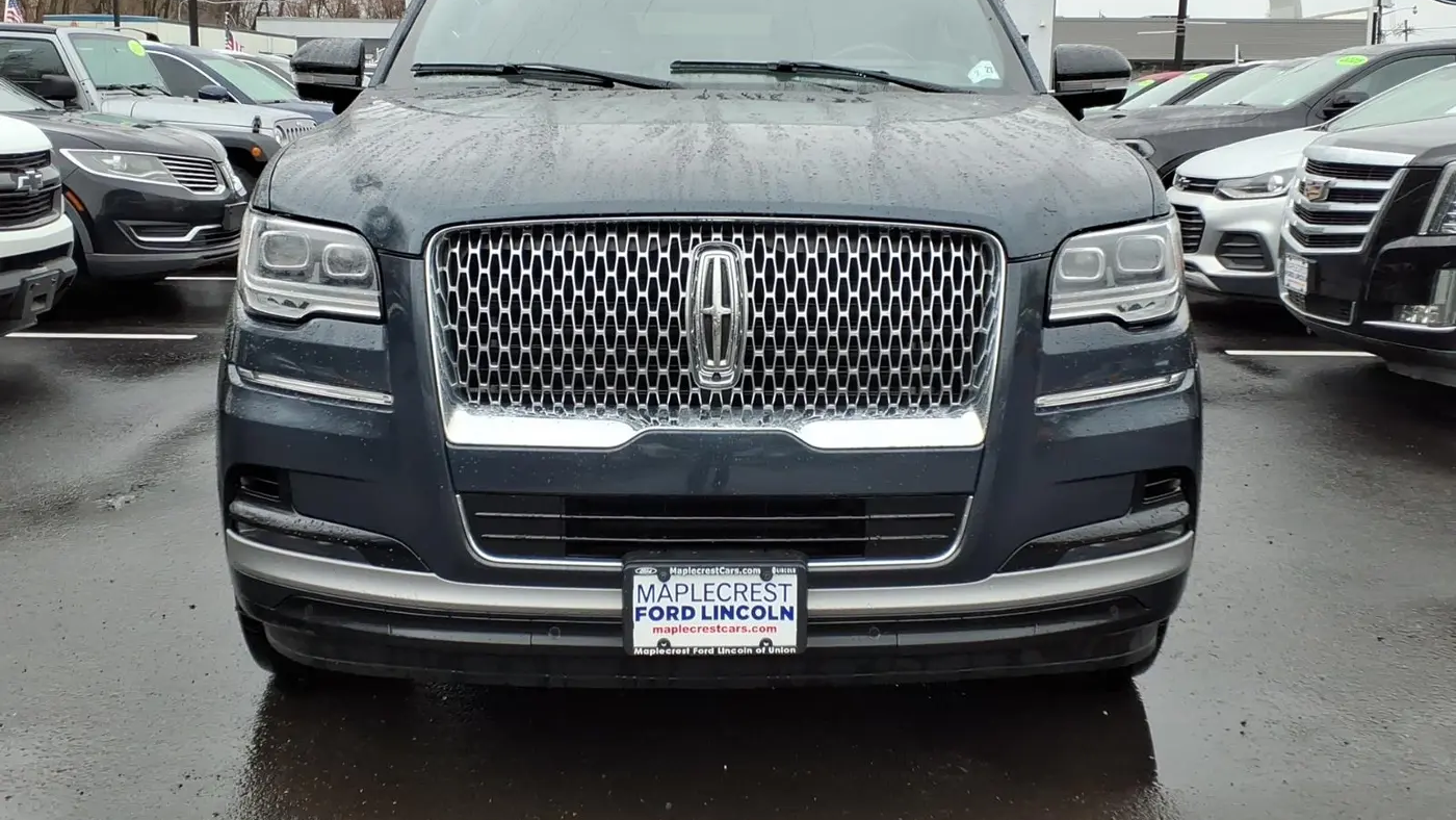 2022 Lincoln Navigator L Reserve