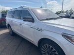 2019 Navigator L Thumbnail 8