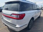 2019 Navigator L Thumbnail 12