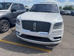 2019 Navigator L Thumbnail 21