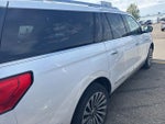 2019 Navigator L Thumbnail 27