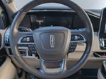 2019 Navigator L Thumbnail 18