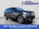 2019 Navigator L Thumbnail 24