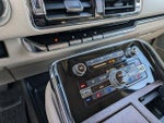 2021 Navigator L Thumbnail 11