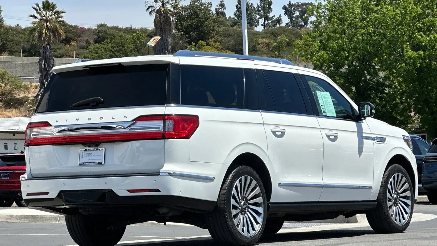 2021 Lincoln Navigator L Reserve
