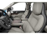2022 Navigator L Thumbnail 9
