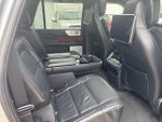 2022 Navigator L Thumbnail 13