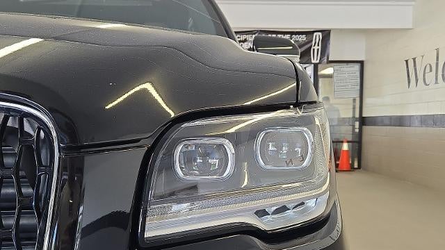 2022 Lincoln Navigator L Reserve