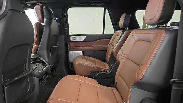 2022 Lincoln Navigator L Reserve