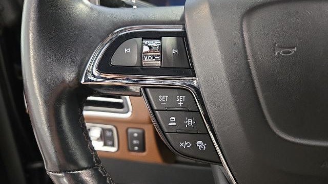 2022 Lincoln Navigator L Reserve