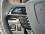2018 Navigator L Thumbnail 23