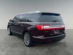 2018 Navigator L Thumbnail 3