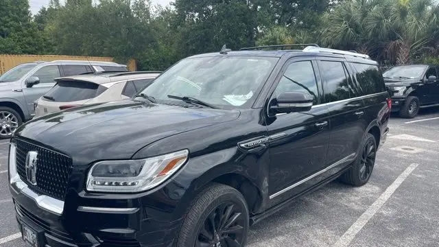 Preowned 2020 Lincoln Navigator L Reserve for Sale