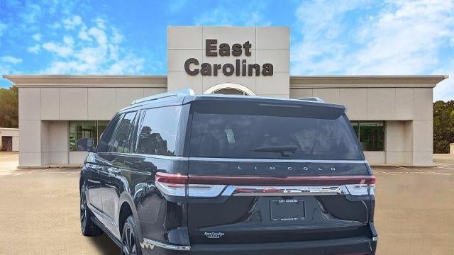 2022 Lincoln Navigator L Reserve