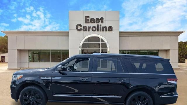2022 Lincoln Navigator L Reserve