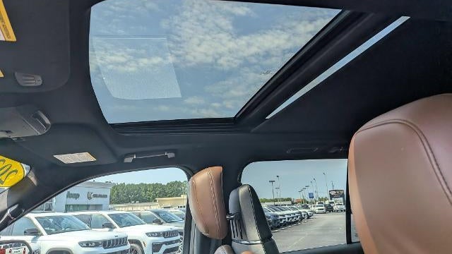 2022 Lincoln Navigator L Reserve