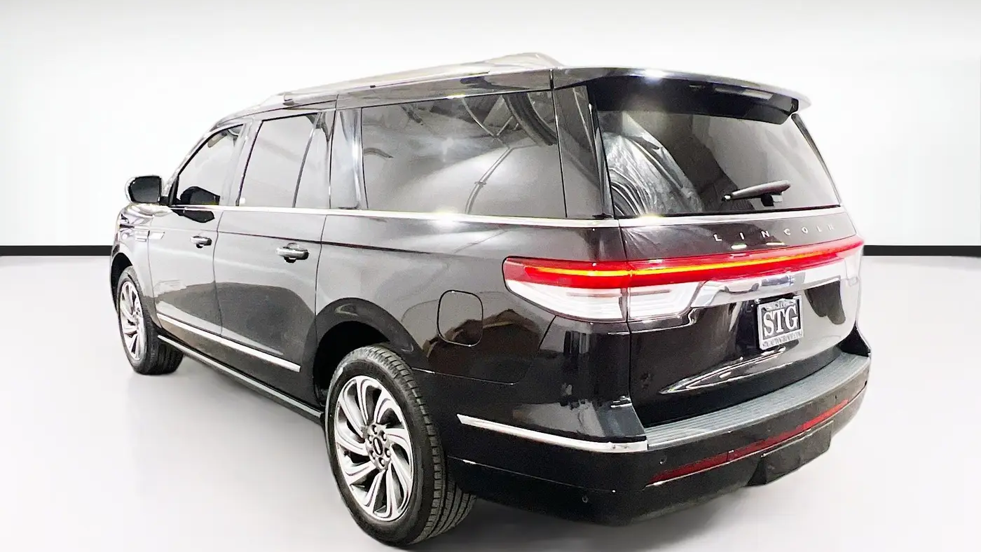 2022 Lincoln Navigator L Reserve