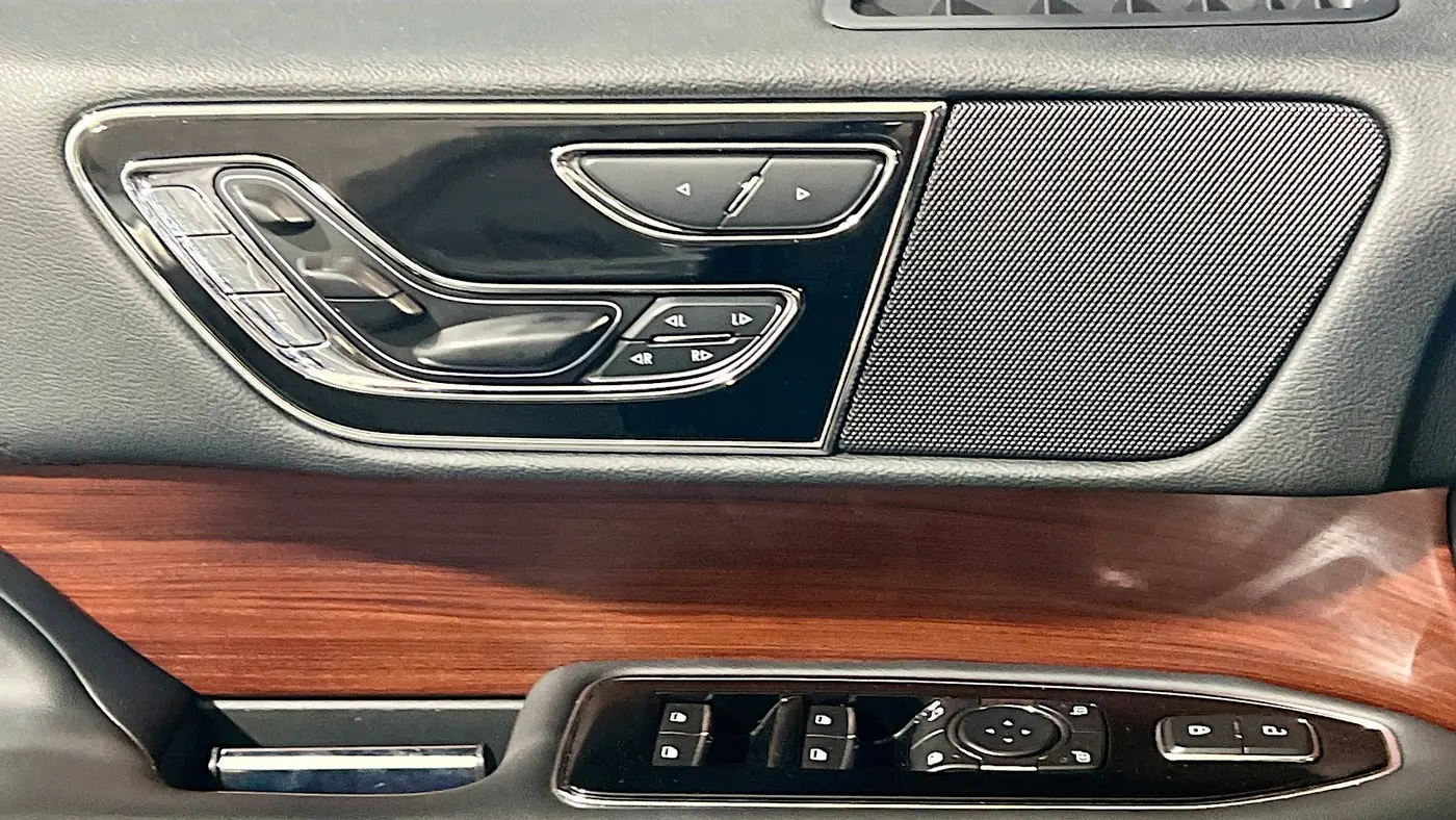 2022 Lincoln Navigator L Reserve