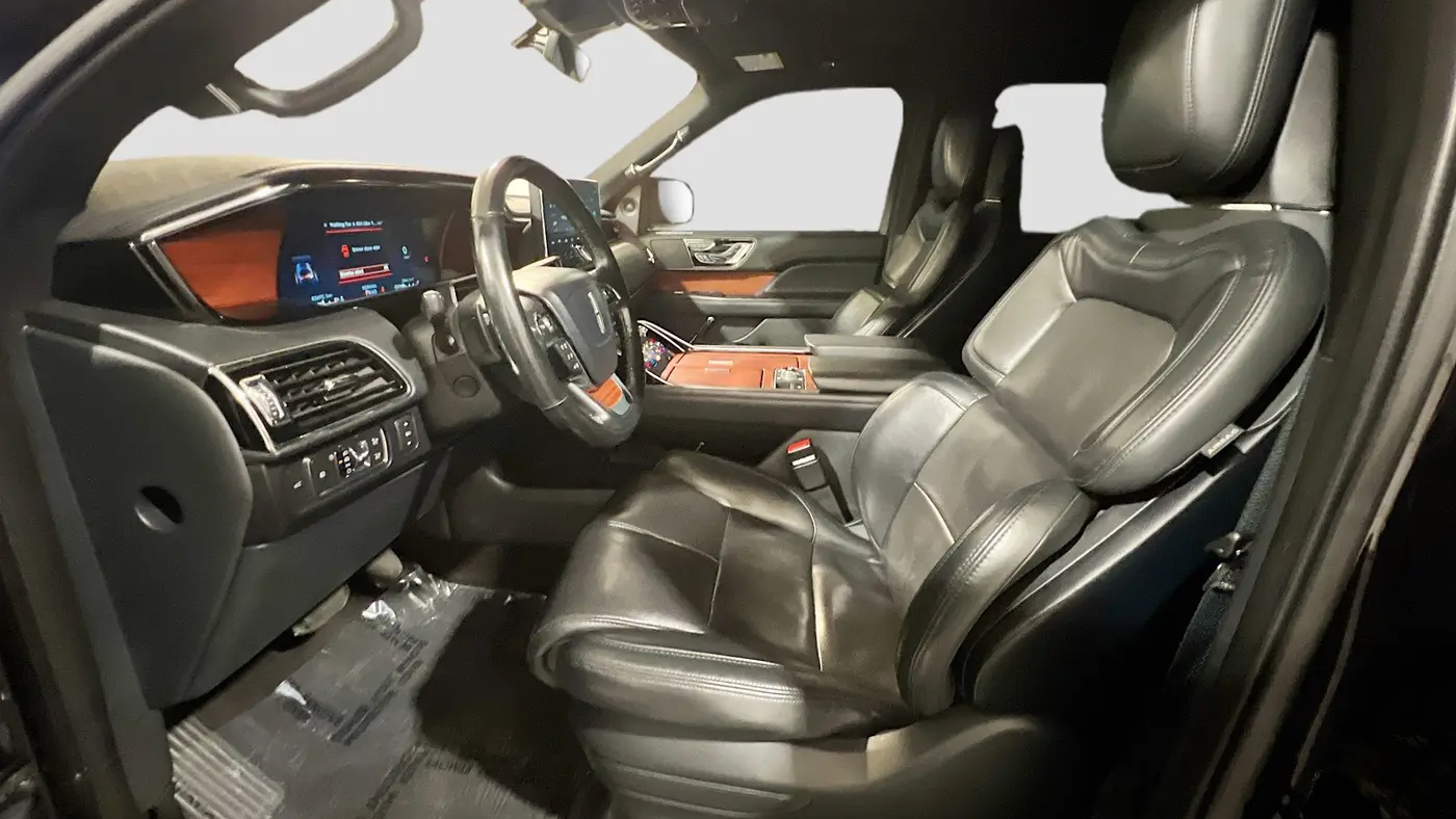 2022 Lincoln Navigator L Reserve