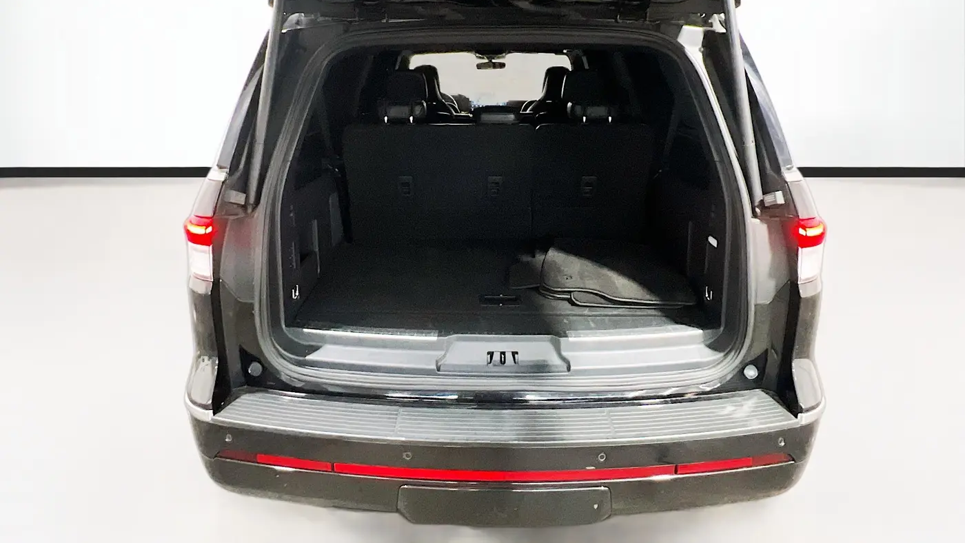 2022 Lincoln Navigator L Reserve
