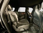 2022 Navigator L Thumbnail 27