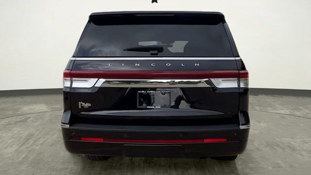 2022 Lincoln Navigator L Reserve