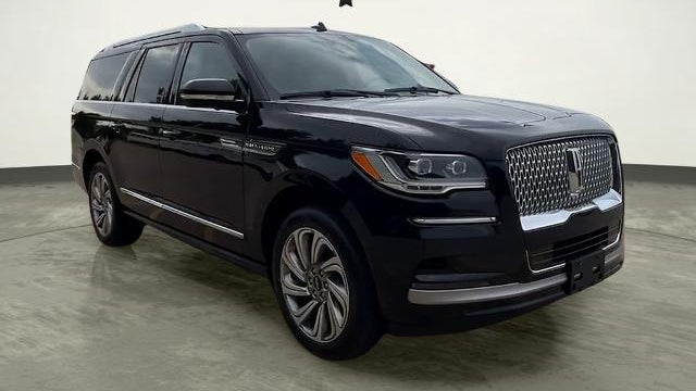 2022 Lincoln Navigator L Reserve